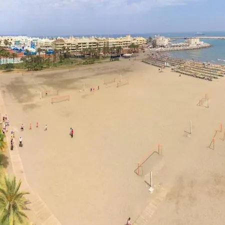 7º Cielo 1ª Linea De Playa. Puerto Marina. Wifi * Benalmádena